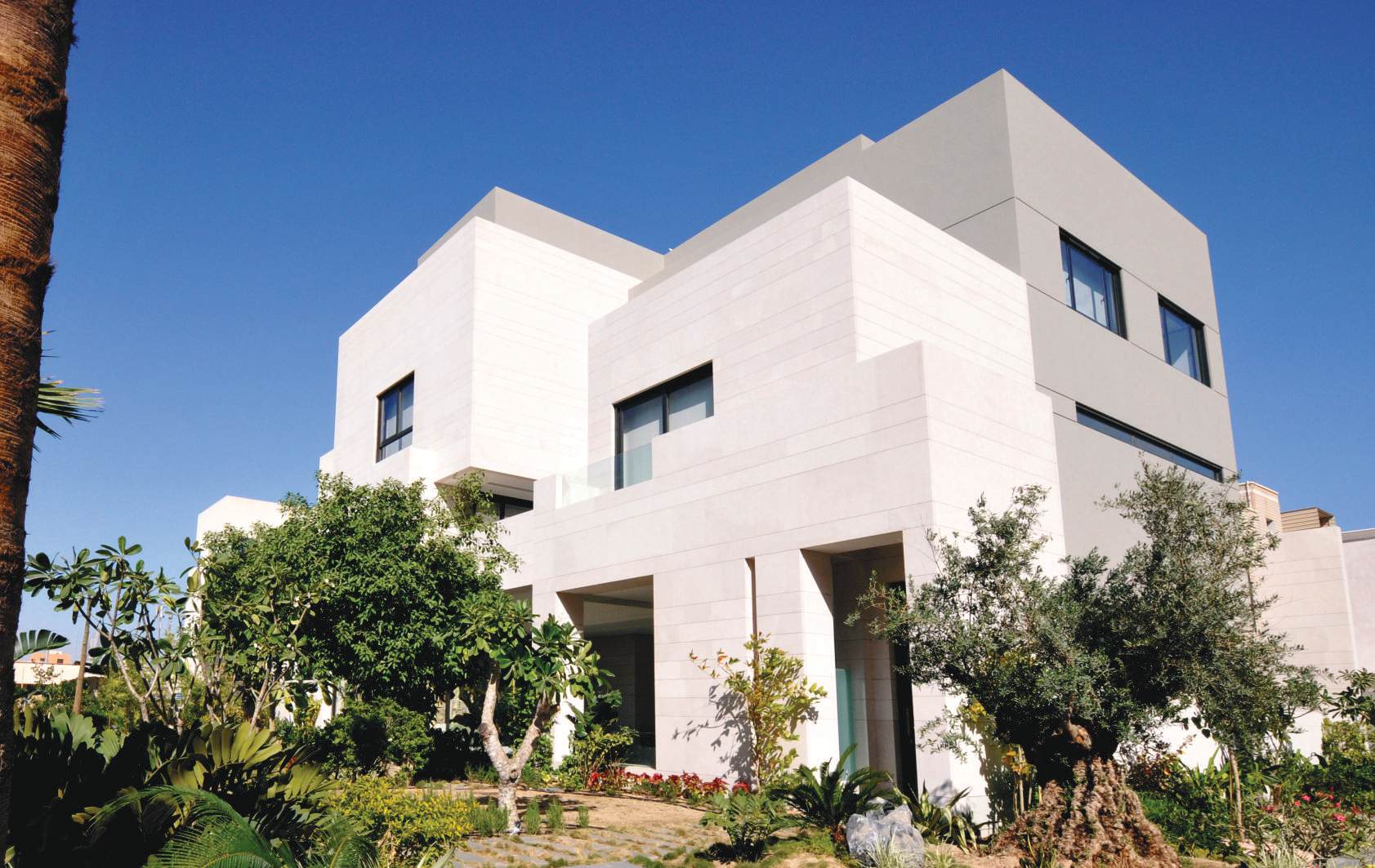 Al Shaab Villa